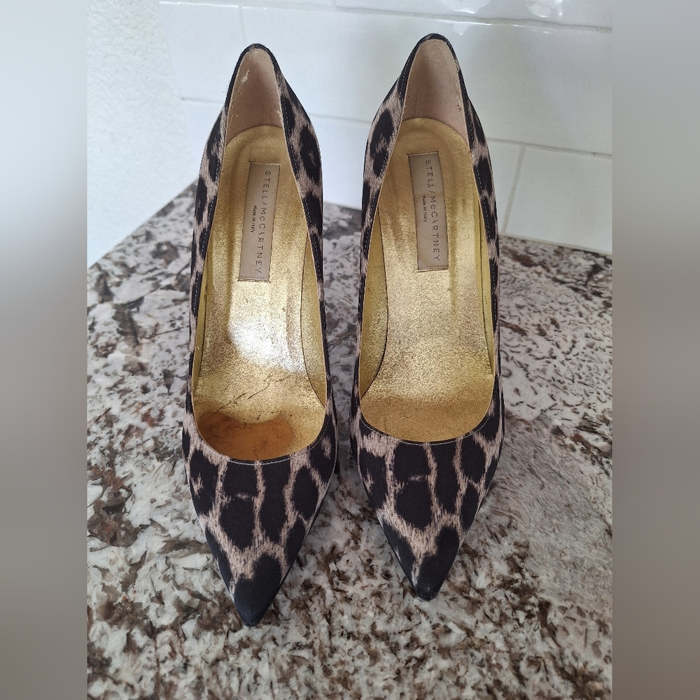 Stella McCartney Black Snake Print Pointed Pump Heels Size 38